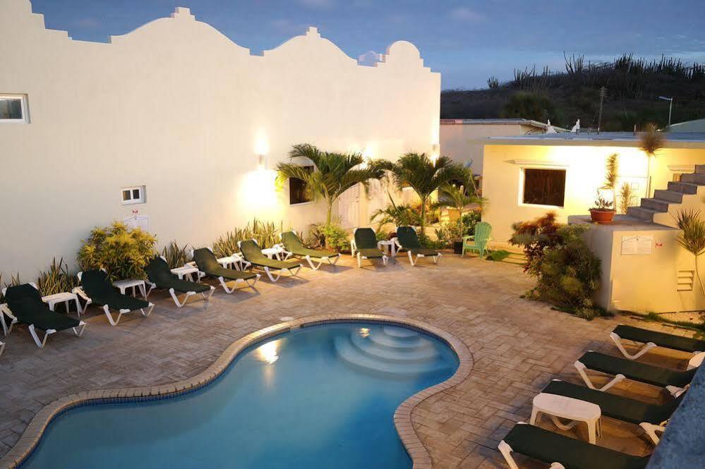 Agua Clara Eco Suites Oranjestad Ngoại thất bức ảnh